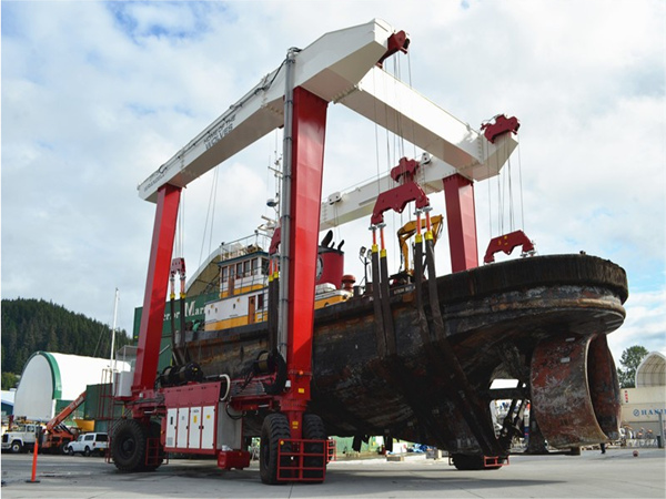 上海游艇搬運(yùn)機(jī)廠家游艇搬運(yùn)機(jī)機(jī)動(dòng)靈活